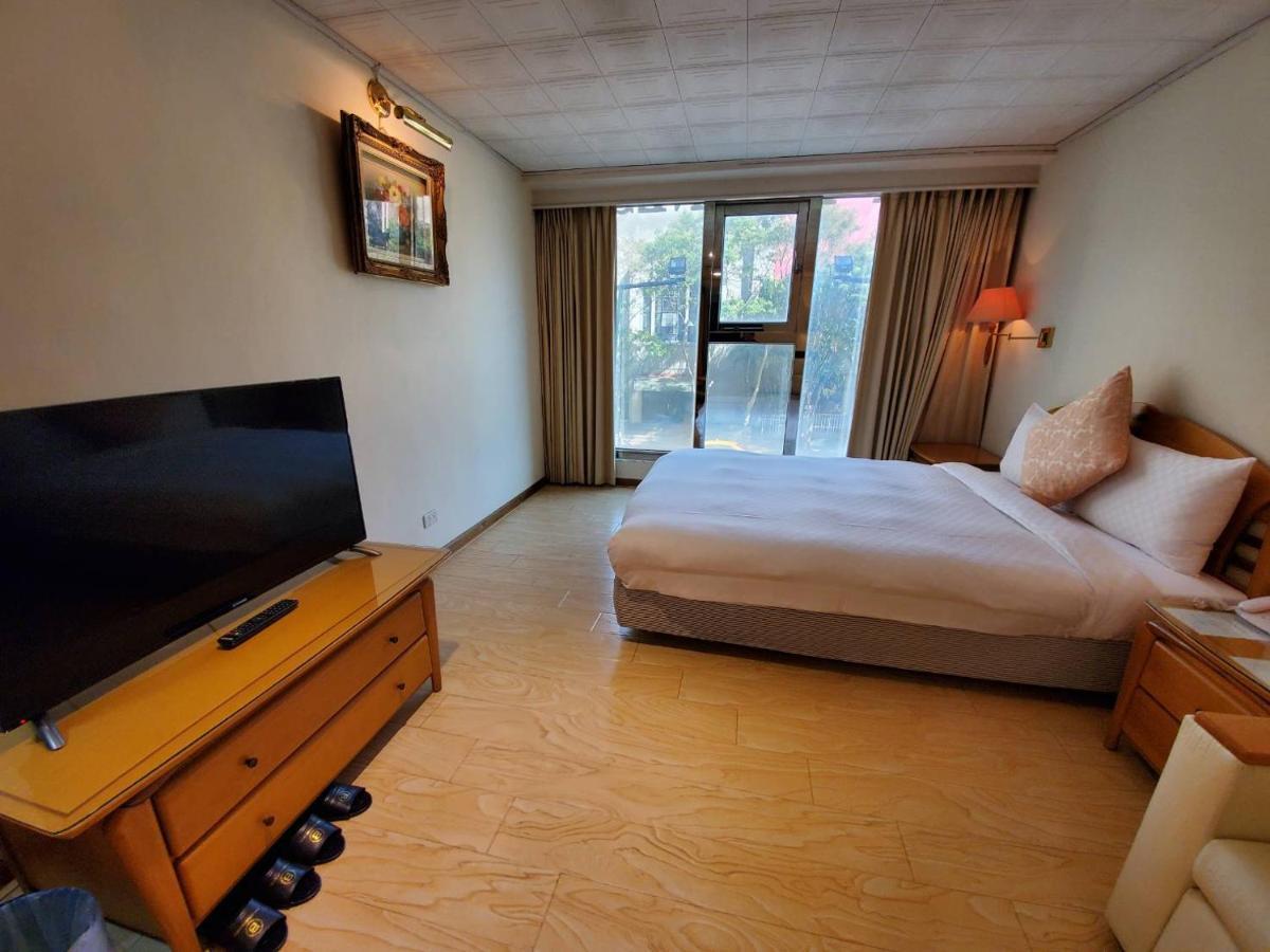 Berkeley Business Hotel Zhongzheng Χσιντσού Εξωτερικό φωτογραφία