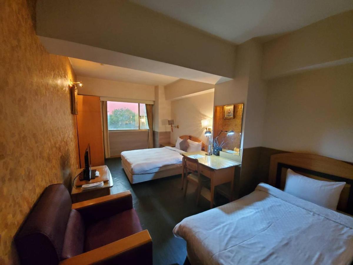 Berkeley Business Hotel Zhongzheng Χσιντσού Εξωτερικό φωτογραφία