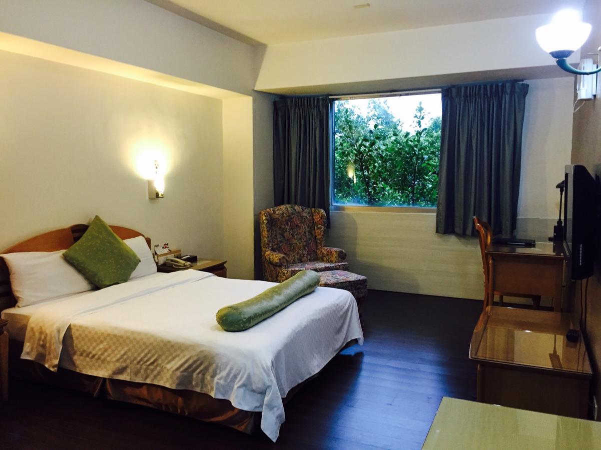 Berkeley Business Hotel Zhongzheng Χσιντσού Εξωτερικό φωτογραφία