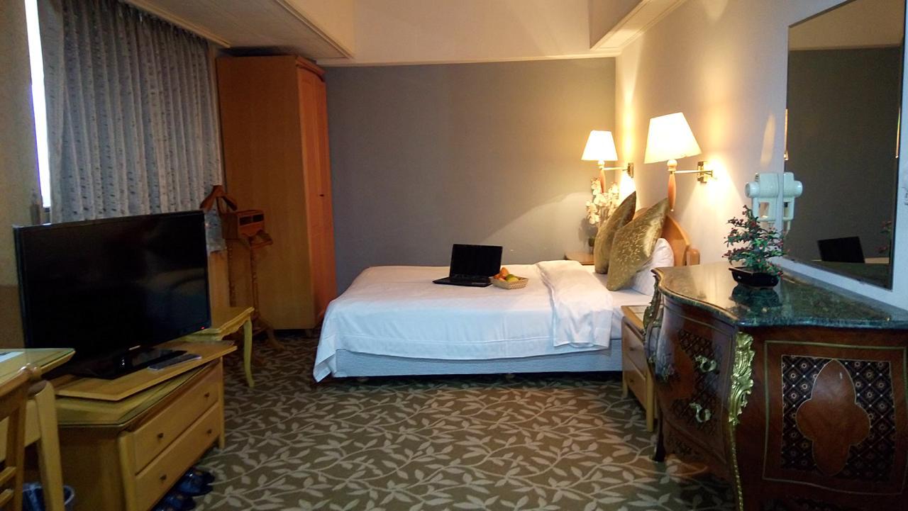 Berkeley Business Hotel Zhongzheng Χσιντσού Εξωτερικό φωτογραφία