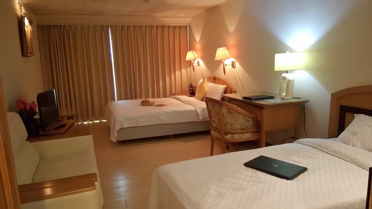 Berkeley Business Hotel Zhongzheng Χσιντσού Εξωτερικό φωτογραφία