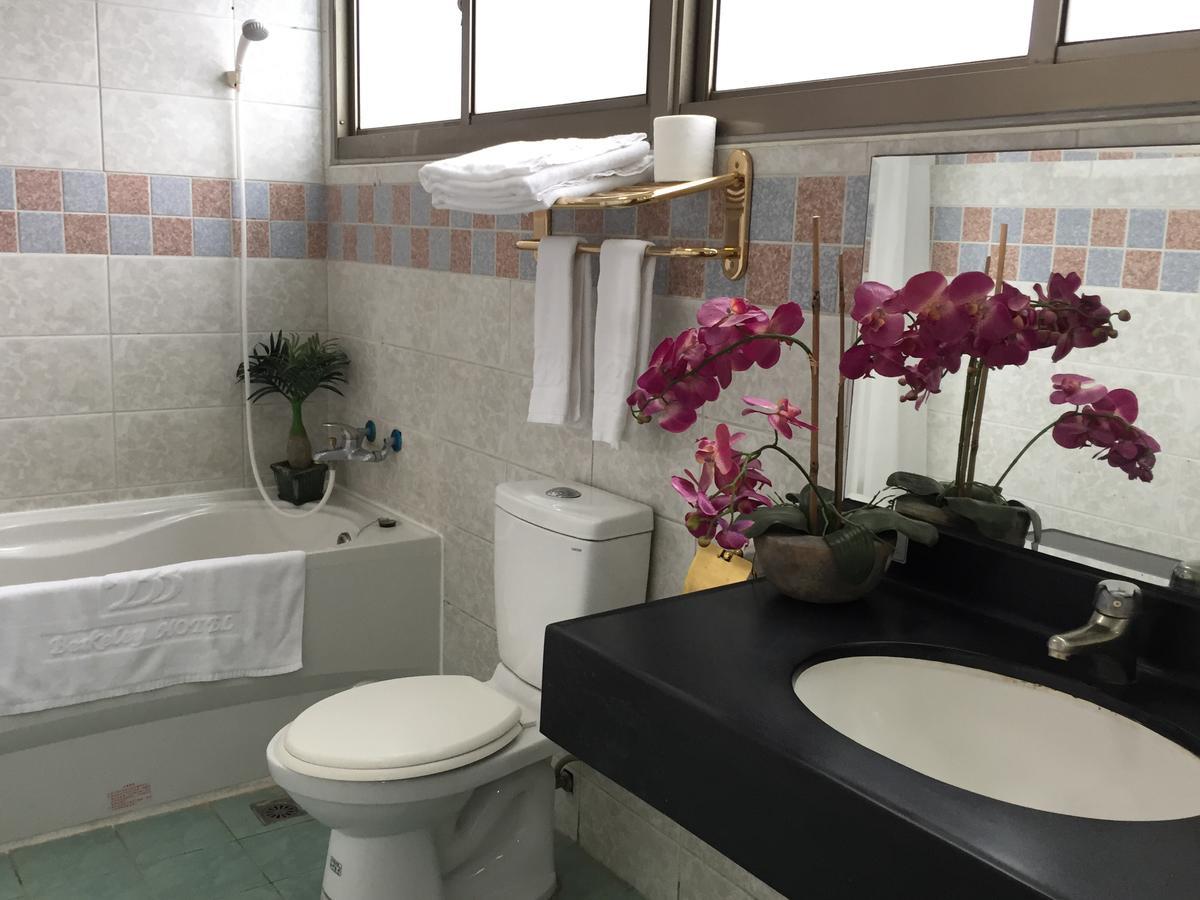 Berkeley Business Hotel Zhongzheng Χσιντσού Εξωτερικό φωτογραφία