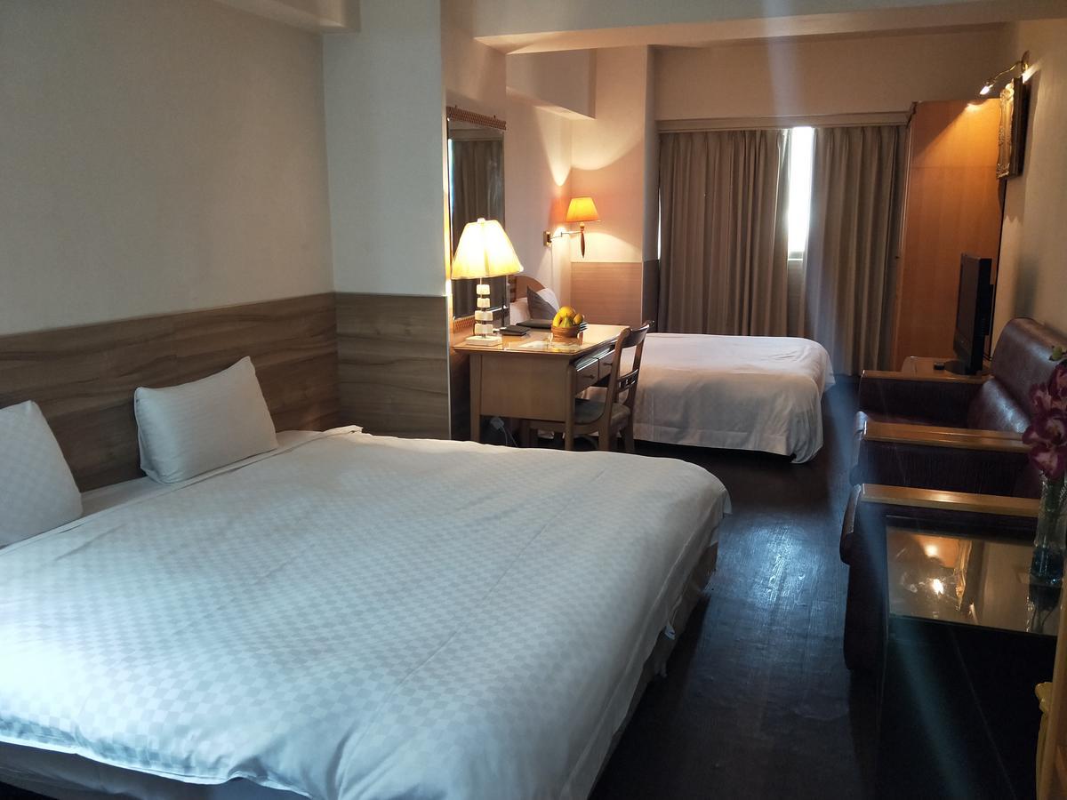 Berkeley Business Hotel Zhongzheng Χσιντσού Εξωτερικό φωτογραφία