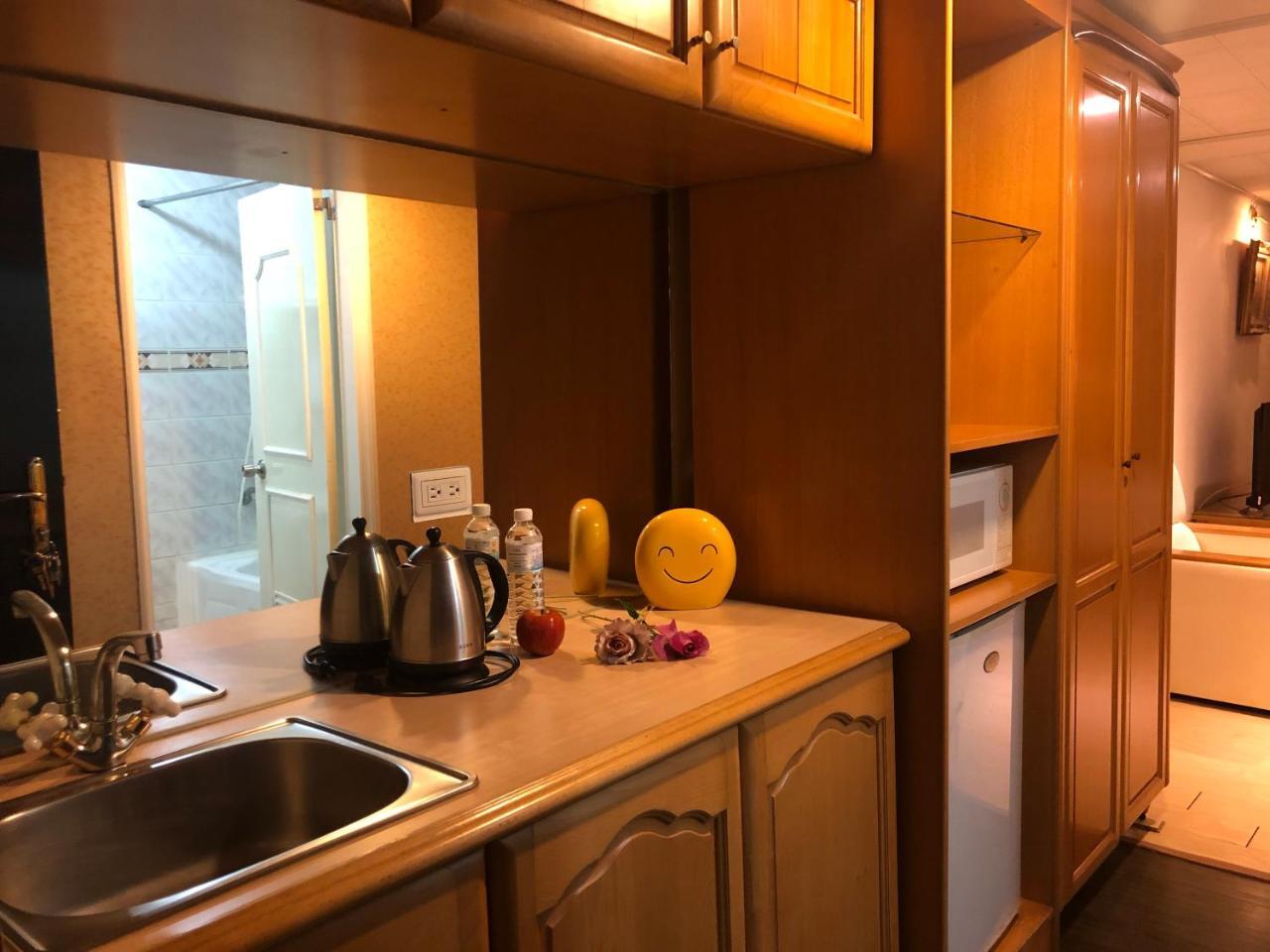 Berkeley Business Hotel Zhongzheng Χσιντσού Εξωτερικό φωτογραφία